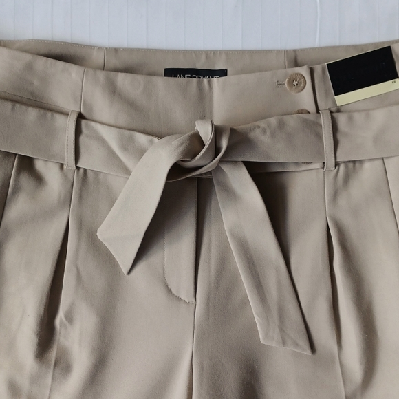Lane Bryant Cropped Wide Waistband Pant NWT- Sz. 18 - Picture 3 of 10